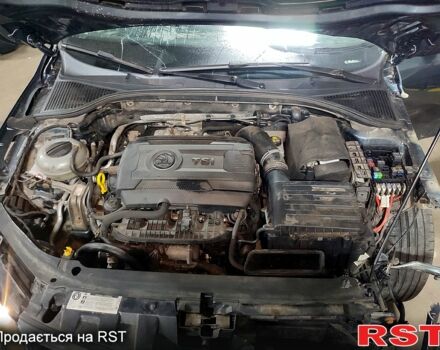 Сірий Шкода Октавія, об'ємом двигуна 1.8 л та пробігом 215 тис. км за 7800 $, фото 4 на Automoto.ua