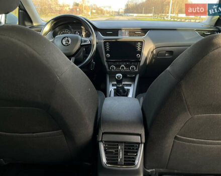 Серый Шкода Октавия, объемом двигателя 1.97 л и пробегом 289 тыс. км за 15650 $, фото 33 на Automoto.ua