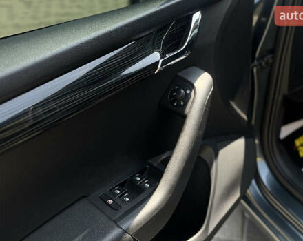 Серый Шкода Октавия, объемом двигателя 1.6 л и пробегом 273 тыс. км за 13700 $, фото 16 на Automoto.ua