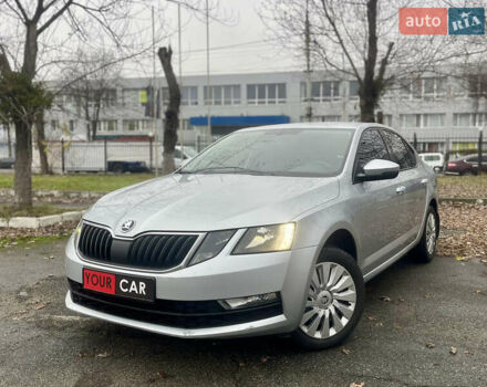 Серый Шкода Октавия, объемом двигателя 1.4 л и пробегом 227 тыс. км за 12999 $, фото 5 на Automoto.ua
