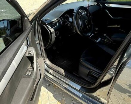 Серый Шкода Октавия, объемом двигателя 1.4 л и пробегом 303 тыс. км за 12200 $, фото 14 на Automoto.ua