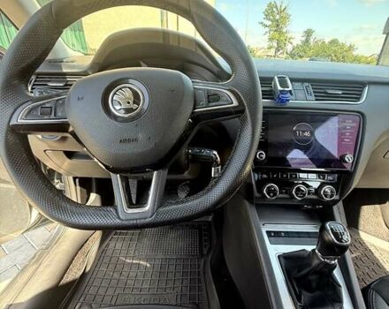 Серый Шкода Октавия, объемом двигателя 1.4 л и пробегом 303 тыс. км за 12200 $, фото 17 на Automoto.ua