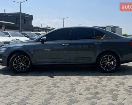 Серый Шкода Октавия, объемом двигателя 1.6 л и пробегом 273 тыс. км за 13700 $, фото 3 на Automoto.ua