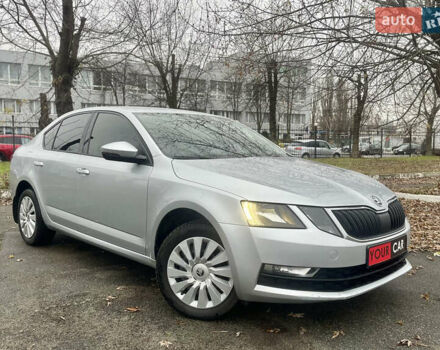 Серый Шкода Октавия, объемом двигателя 1.4 л и пробегом 227 тыс. км за 13500 $, фото 9 на Automoto.ua