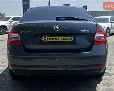 Серый Шкода Октавия, объемом двигателя 1.6 л и пробегом 273 тыс. км за 13700 $, фото 5 на Automoto.ua