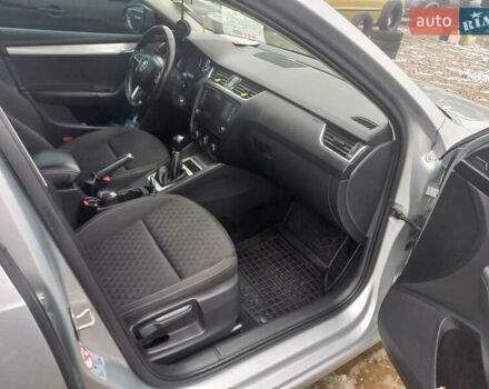 Серый Шкода Октавия, объемом двигателя 1.6 л и пробегом 137 тыс. км за 15600 $, фото 10 на Automoto.ua