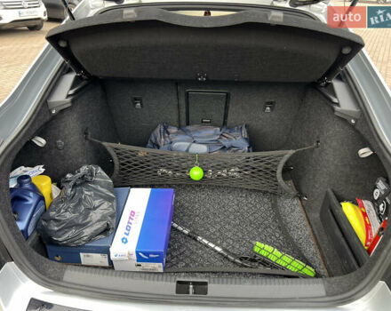 Серый Шкода Октавия, объемом двигателя 1.97 л и пробегом 135 тыс. км за 23000 $, фото 4 на Automoto.ua