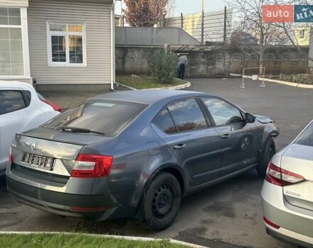 Сірий Шкода Октавія, об'ємом двигуна 1.8 л та пробігом 215 тис. км за 6800 $, фото 3 на Automoto.ua
