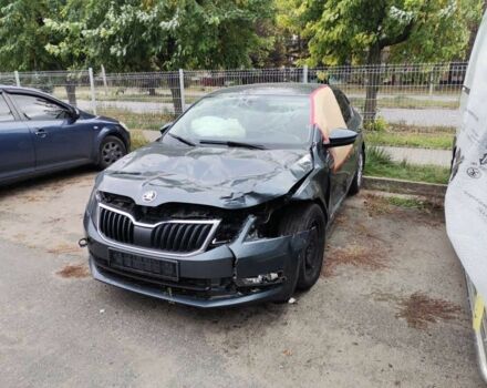 Сірий Шкода Октавія, об'ємом двигуна 0 л та пробігом 218 тис. км за 7500 $, фото 1 на Automoto.ua
