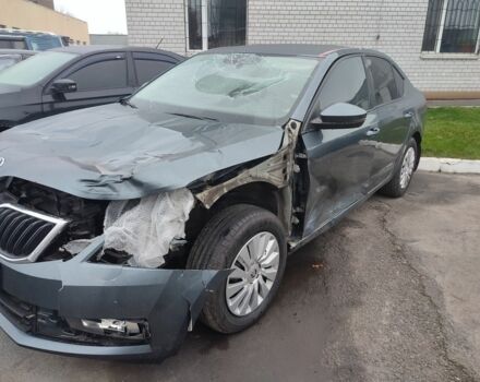 Сірий Шкода Октавія, об'ємом двигуна 0 л та пробігом 215 тис. км за 7300 $, фото 1 на Automoto.ua