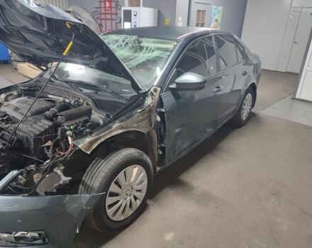 Сірий Шкода Октавія, об'ємом двигуна 0 л та пробігом 215 тис. км за 7800 $, фото 3 на Automoto.ua
