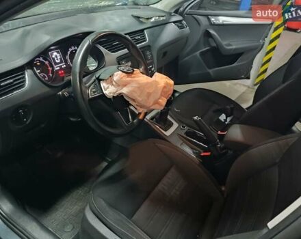 Серый Шкода Октавия, объемом двигателя 1.8 л и пробегом 215 тыс. км за 7800 $, фото 9 на Automoto.ua