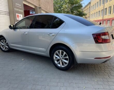 Сірий Шкода Октавія, об'ємом двигуна 1.8 л та пробігом 260 тис. км за 11700 $, фото 1 на Automoto.ua