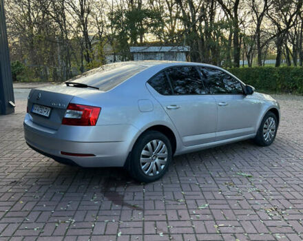 Серый Шкода Октавия, объемом двигателя 1.4 л и пробегом 236 тыс. км за 13300 $, фото 6 на Automoto.ua