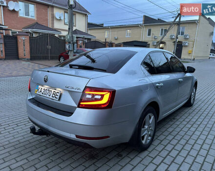 Сірий Шкода Октавія, об'ємом двигуна 1.8 л та пробігом 295 тис. км за 13200 $, фото 3 на Automoto.ua