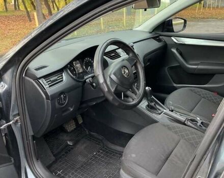 Серый Шкода Октавия, объемом двигателя 1.6 л и пробегом 460 тыс. км за 10000 $, фото 11 на Automoto.ua