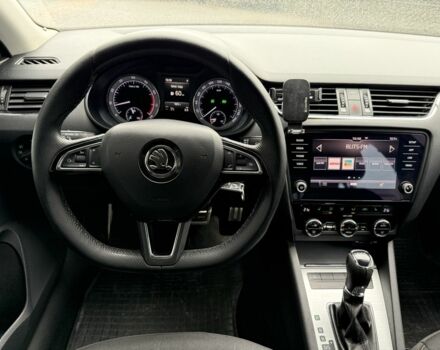 Сірий Шкода Октавія, об'ємом двигуна 1.8 л та пробігом 162 тис. км за 13999 $, фото 19 на Automoto.ua