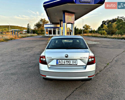 Сірий Шкода Октавія, об'ємом двигуна 1.6 л та пробігом 261 тис. км за 12900 $, фото 5 на Automoto.ua