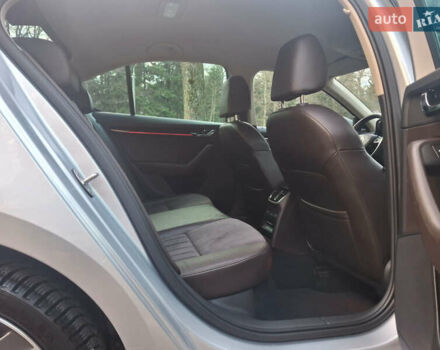 Серый Шкода Октавия, объемом двигателя 2 л и пробегом 241 тыс. км за 18499 $, фото 61 на Automoto.ua