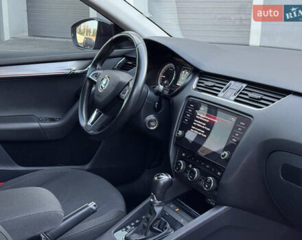 Серый Шкода Октавия, объемом двигателя 2 л и пробегом 233 тыс. км за 17350 $, фото 52 на Automoto.ua