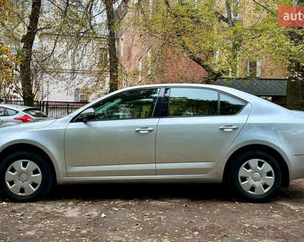 Серый Шкода Октавия, объемом двигателя 1.6 л и пробегом 84 тыс. км за 15000 $, фото 6 на Automoto.ua