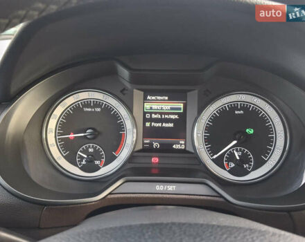 Серый Шкода Октавия, объемом двигателя 2 л и пробегом 241 тыс. км за 18499 $, фото 46 на Automoto.ua