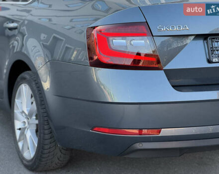 Серый Шкода Октавия, объемом двигателя 2 л и пробегом 233 тыс. км за 17350 $, фото 27 на Automoto.ua