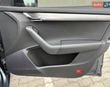 Серый Шкода Октавия, объемом двигателя 2 л и пробегом 232 тыс. км за 16999 $, фото 52 на Automoto.ua