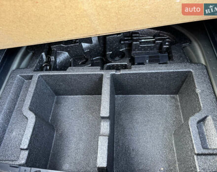 Серый Шкода Октавия, объемом двигателя 2 л и пробегом 233 тыс. км за 17350 $, фото 64 на Automoto.ua