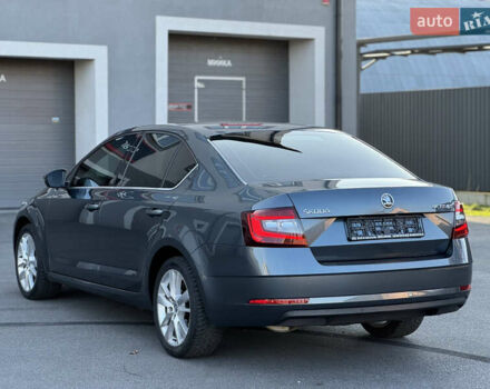 Серый Шкода Октавия, объемом двигателя 2 л и пробегом 233 тыс. км за 17350 $, фото 31 на Automoto.ua