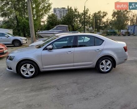 Серый Шкода Октавия, объемом двигателя 1.4 л и пробегом 74 тыс. км за 15000 $, фото 2 на Automoto.ua
