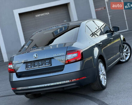 Серый Шкода Октавия, объемом двигателя 2 л и пробегом 233 тыс. км за 17350 $, фото 34 на Automoto.ua