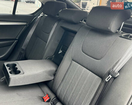 Серый Шкода Октавия, объемом двигателя 2 л и пробегом 232 тыс. км за 16999 $, фото 45 на Automoto.ua