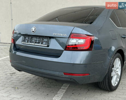Серый Шкода Октавия, объемом двигателя 2 л и пробегом 232 тыс. км за 16999 $, фото 19 на Automoto.ua