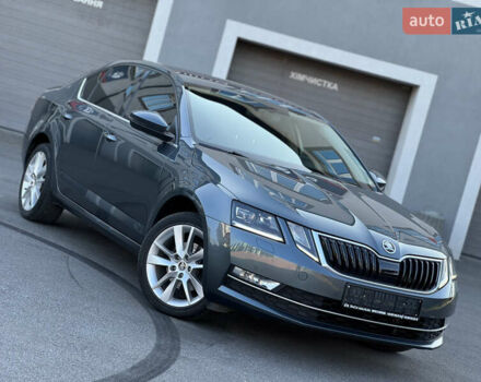 Серый Шкода Октавия, объемом двигателя 2 л и пробегом 233 тыс. км за 17350 $, фото 11 на Automoto.ua