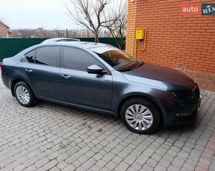 Серый Шкода Октавия, объемом двигателя 1.4 л и пробегом 141 тыс. км за 11799 $, фото 3 на Automoto.ua