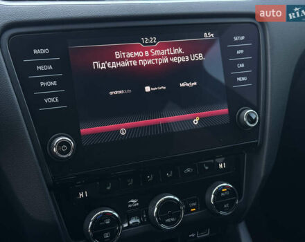 Серый Шкода Октавия, объемом двигателя 2 л и пробегом 233 тыс. км за 17350 $, фото 47 на Automoto.ua