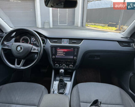 Серый Шкода Октавия, объемом двигателя 2 л и пробегом 233 тыс. км за 17350 $, фото 59 на Automoto.ua