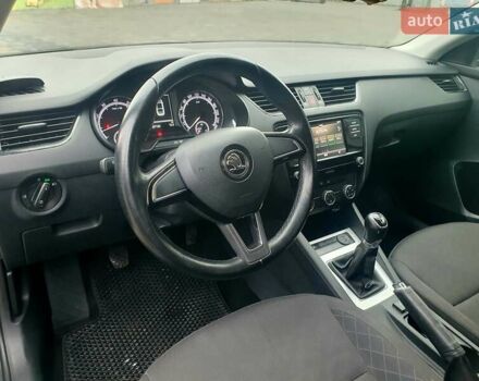 Серый Шкода Октавия, объемом двигателя 1.6 л и пробегом 230 тыс. км за 12999 $, фото 12 на Automoto.ua