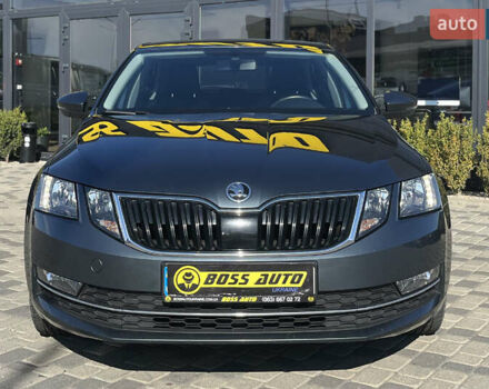 Серый Шкода Октавия, объемом двигателя 1.6 л и пробегом 277 тыс. км за 14000 $, фото 1 на Automoto.ua