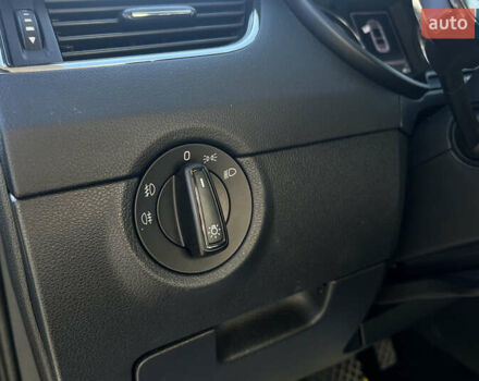 Серый Шкода Октавия, объемом двигателя 1.6 л и пробегом 277 тыс. км за 14000 $, фото 21 на Automoto.ua