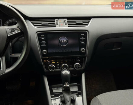 Сірий Шкода Октавія, об'ємом двигуна 2 л та пробігом 190 тис. км за 17500 $, фото 39 на Automoto.ua