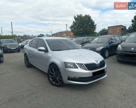 Шкода Октавия 2019 в Полтаве на Automoto.ua Серый Шкода Октавия, объемом двигателя 1.6 л и пробегом 181 тыс. км за 13999 $, фото 5 на Automoto.ua