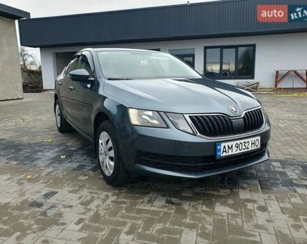 Шкода Октавия 2019 в Киеве на Automoto.ua Серый Шкода Октавия, объемом двигателя 1.6 л и пробегом 230 тыс. км за 13490 $, фото 4 на Automoto.ua