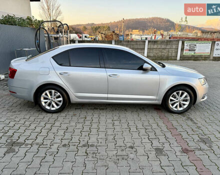 Сірий Шкода Октавія, об'ємом двигуна 2 л та пробігом 243 тис. км за 15800 $, фото 3 на Automoto.ua