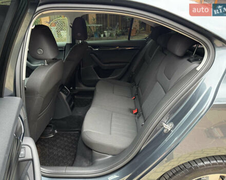 Сірий Шкода Октавія, об'ємом двигуна 2 л та пробігом 190 тис. км за 17500 $, фото 48 на Automoto.ua