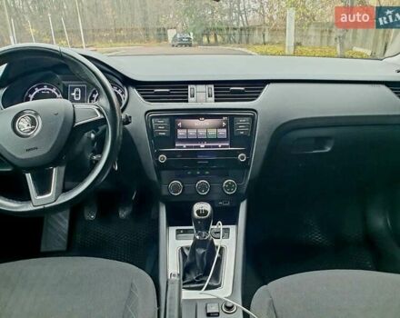 Серый Шкода Октавия, объемом двигателя 1.6 л и пробегом 230 тыс. км за 13700 $, фото 17 на Automoto.ua