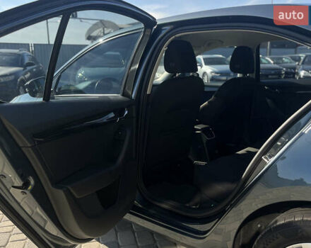 Серый Шкода Октавия, объемом двигателя 1.6 л и пробегом 277 тыс. км за 14000 $, фото 15 на Automoto.ua