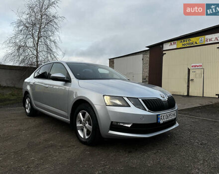 Серый Шкода Октавия, объемом двигателя 1.6 л и пробегом 99 тыс. км за 14800 $, фото 1 на Automoto.ua