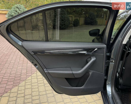 Сірий Шкода Октавія, об'ємом двигуна 2 л та пробігом 190 тис. км за 17500 $, фото 47 на Automoto.ua